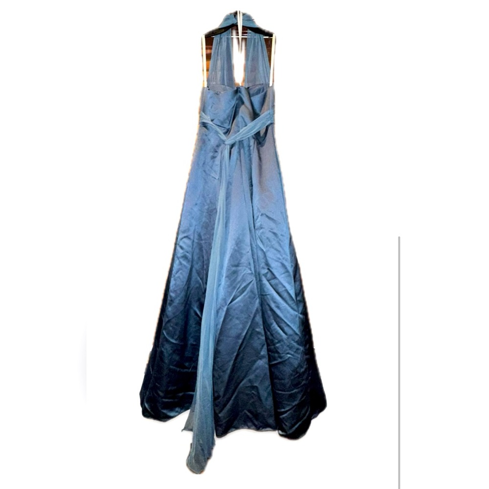 David’s Bridal Blue Halter Bridesmaids Evening Gown - Perfect for Wedding Guests